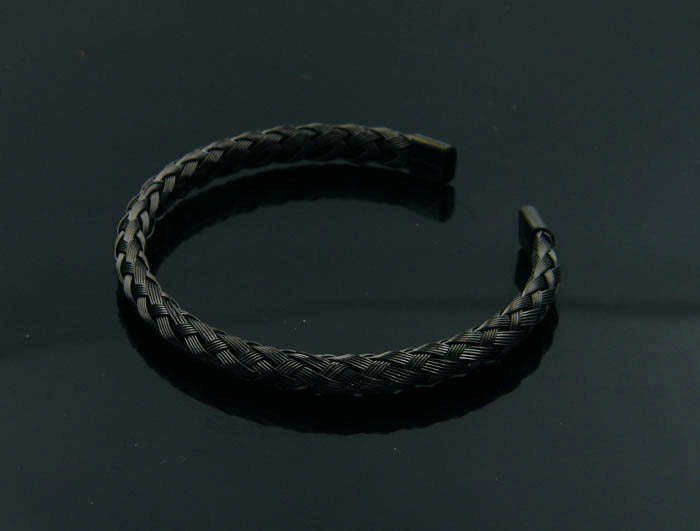 Twisted braided wire bracelet