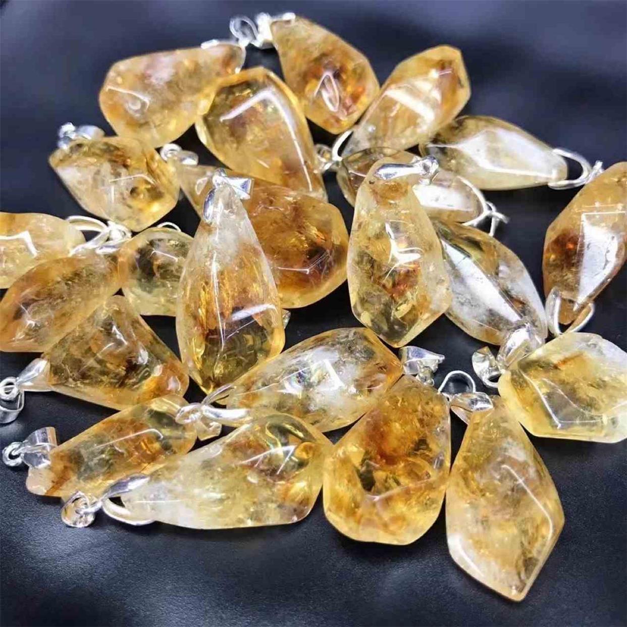Raw Stone Yellow Pagoda Crystal Leather Rope Necklace